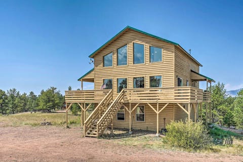 4 Acres & Mtn Views: Cabin w/ Deck in Florissant House in Colorado