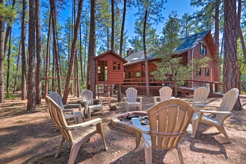 Modern Pine Cabin w/ Game Room, Deck & Fire Pit! House in Pine