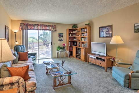 Sweet Snowbird Getaway, 30 Miles from Tucson! Apartment in Green Valley