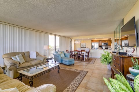 Treasure Island Resort Condo w/ Beach Access! Apartment in Sunset Beach