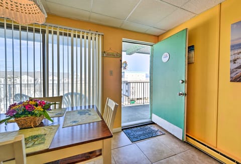 Wildwood Crest Beach Condo: Balcony w/ Ocean Views Apartment in Wildwood Crest