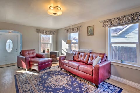 Adventure Home Base - 7 Blocks to Downtown! House in Grand Junction