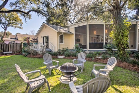 Charming Simons Cottage w/ Porch: Half Mi to Beach House in Demere Park