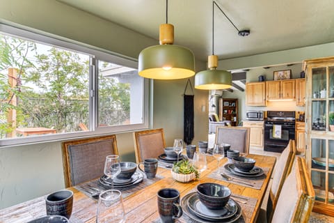 5 Mi to Joshua Tree Nat'l Park: Home w/ Game Room House in Joshua Tree