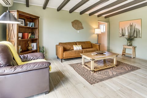 5 Mi to Joshua Tree Nat'l Park: Home w/ Game Room House in Joshua Tree