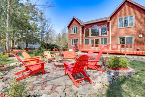 Elegant Split Rock Resort Getaway: Fire Pit & BBQ! House in Kidder Township