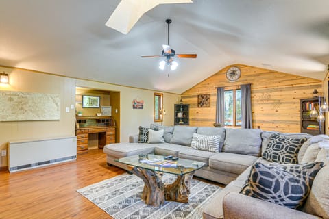 Family-Friendly House: Fish, Hike, Bike & More! House in Colorado
