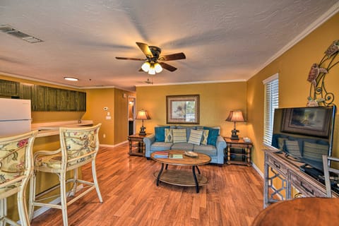 Gulfview Lido Key Gem - Walk to Beach & Shops Apartment in Lido Key