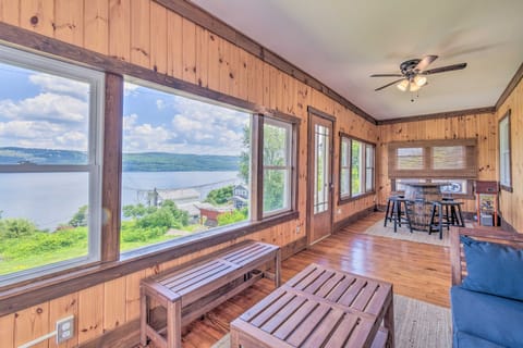 Watkins Glen Lakeview Cottage w/ Waterfall! House in Seneca Lake