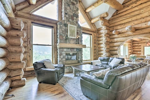 Mountain Retreat w/ Deck: Ski, Soak, Golf & Hike! House in Colorado