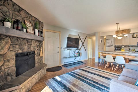 Cozy Fraser Condo < 7 Miles to Winter Park Resort! Apartment in Fraser