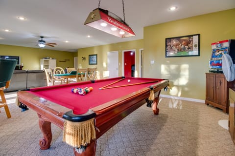 Spacious Norfork Lake Home: Game Room + Views! House in Norfork Lake