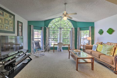 Laguna Bay Townhome w/ Pool Access & More! Condo in Kissimmee