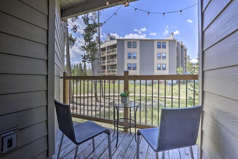 Modern Silverthorne Condo w/ Community Amenities! Apartment in Wildernest