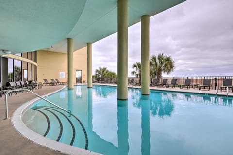 Dauphin Island Condo w/ Pool, Balcony & Ocean View Apartment in Dauphin Island