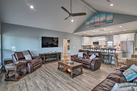 Ocean-View Crystal Beach Home w/ Wraparound Deck House in Bolivar Peninsula