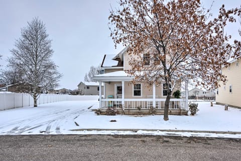 Family-Friendly Logan Farmhouse w/ Yard & Near USU House in Logan