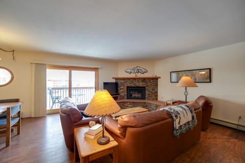 1 Mi to Main Street: Mtn-View Home in Frisco Apartment in Frisco