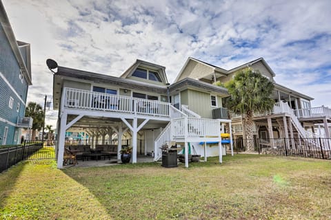 Canalfront Cottage: Kayaks by Pier in Cherry Grove House in North Myrtle Beach