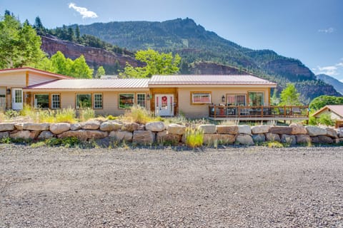 Magnificent Ouray Home w/ Deck & Mountain Views! House in Colorado