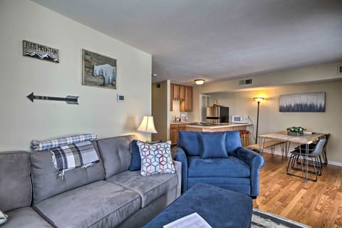 Ski-In Ski-Out Wintergreen Condo w/ Balcony Apartment in Massies Mill