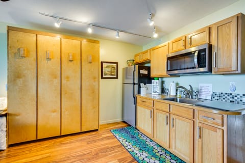 Tropical Kailua-Kona Escape < 7 Mi to Keauhou Bay! Apartment in Holualoa