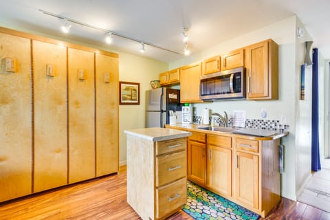 Tropical Kailua-Kona Escape < 7 Mi to Keauhou Bay! Apartment in Holualoa