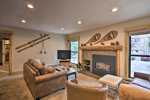 Cozy Mtn Condo: Walk to Quicksilver Lift & Dtwn! Apartment in Breckenridge