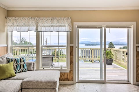 Acadia Home with Incredible Frenchman Bay View! House in Lamoine