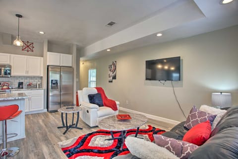 Modern Fort Worth Retreat ~ 5 Miles to Dtwn! Maison in Fort Worth