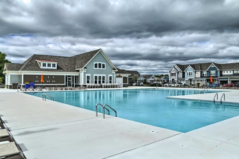 Bright Bishops Landing Home < 5 Miles to Beach! Apartamento in Millville