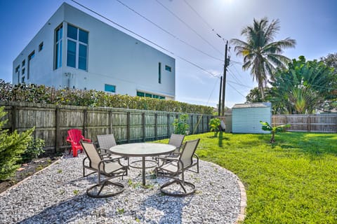 Coastal Bonita Shores Holiday Home Near Beach! House in North Naples