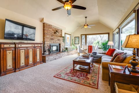 Spacious Manitou Home w/ Views in Central Location House in Manitou Springs