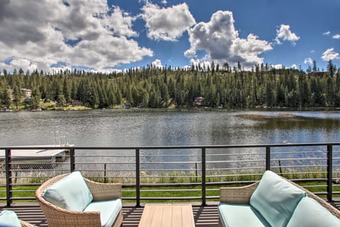 A Contemporary Dream: Lakefront Rathdrum Oasis! House in Kootenai County