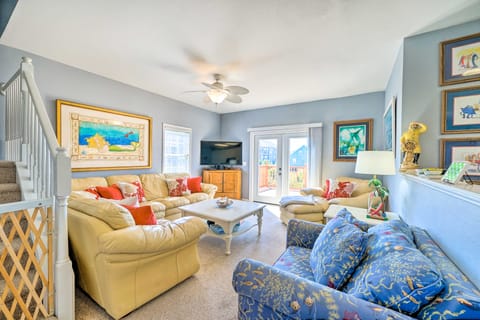 Spacious North Topsail Family Home with 2 Decks House in North Topsail Beach