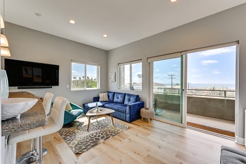 Private Ocean Beach Studio w/ Ocean Views! Apartment in Ocean Beach