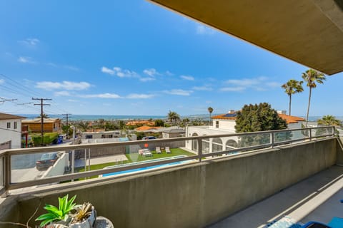 Private Ocean Beach Studio w/ Ocean Views! Apartment in Ocean Beach