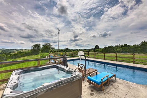 Chic Williamstown Retreat with Pool & Hot Tub! House in Ohio