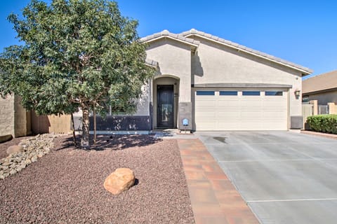 Sunny Oasis in San Tan Valley w/ Private Yard Haus in San Tan Valley