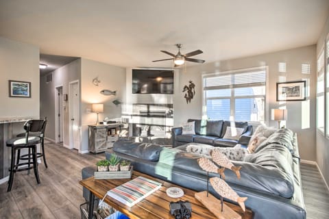 Magnificent Gypsum Retreat on the Colorado River! House in Eagle County