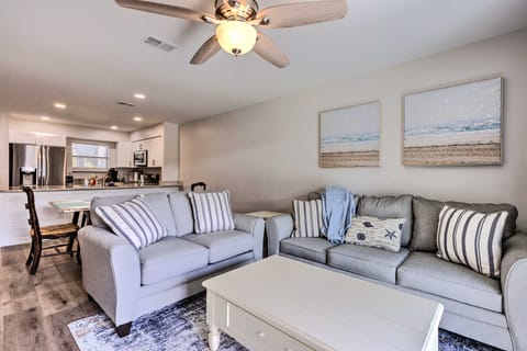 Orange Beach Condo: Private Boat Dock + Ramp Apartment in Orange Beach