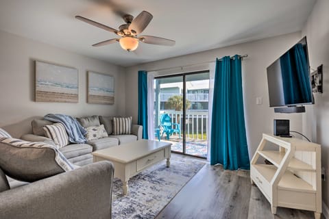 Orange Beach Condo: Private Boat Dock + Ramp Apartment in Orange Beach