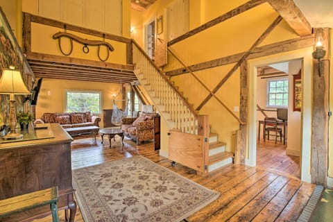 Updated 200-Yr-Old Home w/ Silo Living Space! House in Woodbury