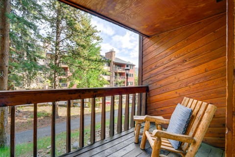 Modern Breckenridge Condo - 1 Block to Main St! Apartment in Breckenridge