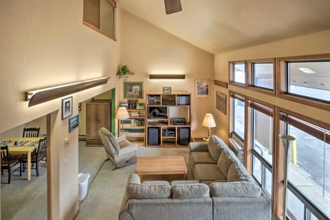 Warm McCall Condo: Half-Mile to Payette Lake! Appartement in McCall