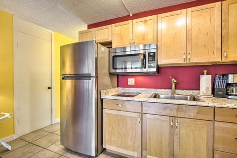 Kailua-Kona Studio - Walk to Hale Halawai Park! Apartment in Holualoa