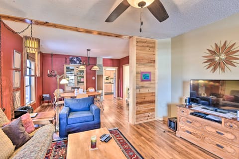 0255: Eclectic Sanctuary 6 Blocks from Downtown! Haus in Salida