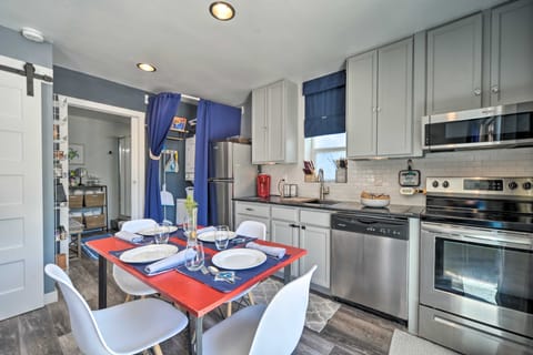 Family Friendly Hill Country Home: 13 Mi to Lake! Apartment in New Braunfels