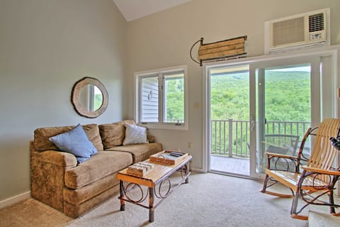 Lincoln Condo w/ Resort Amenities & Mountain Views Apartamento in Woodstock