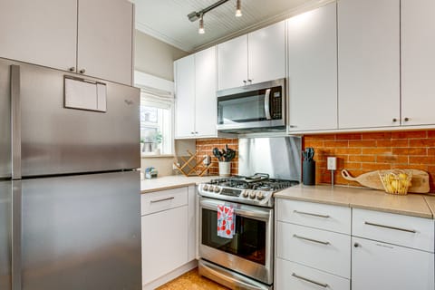 Stay & Play in South Denver! 7 Mi to LoDo House in Englewood